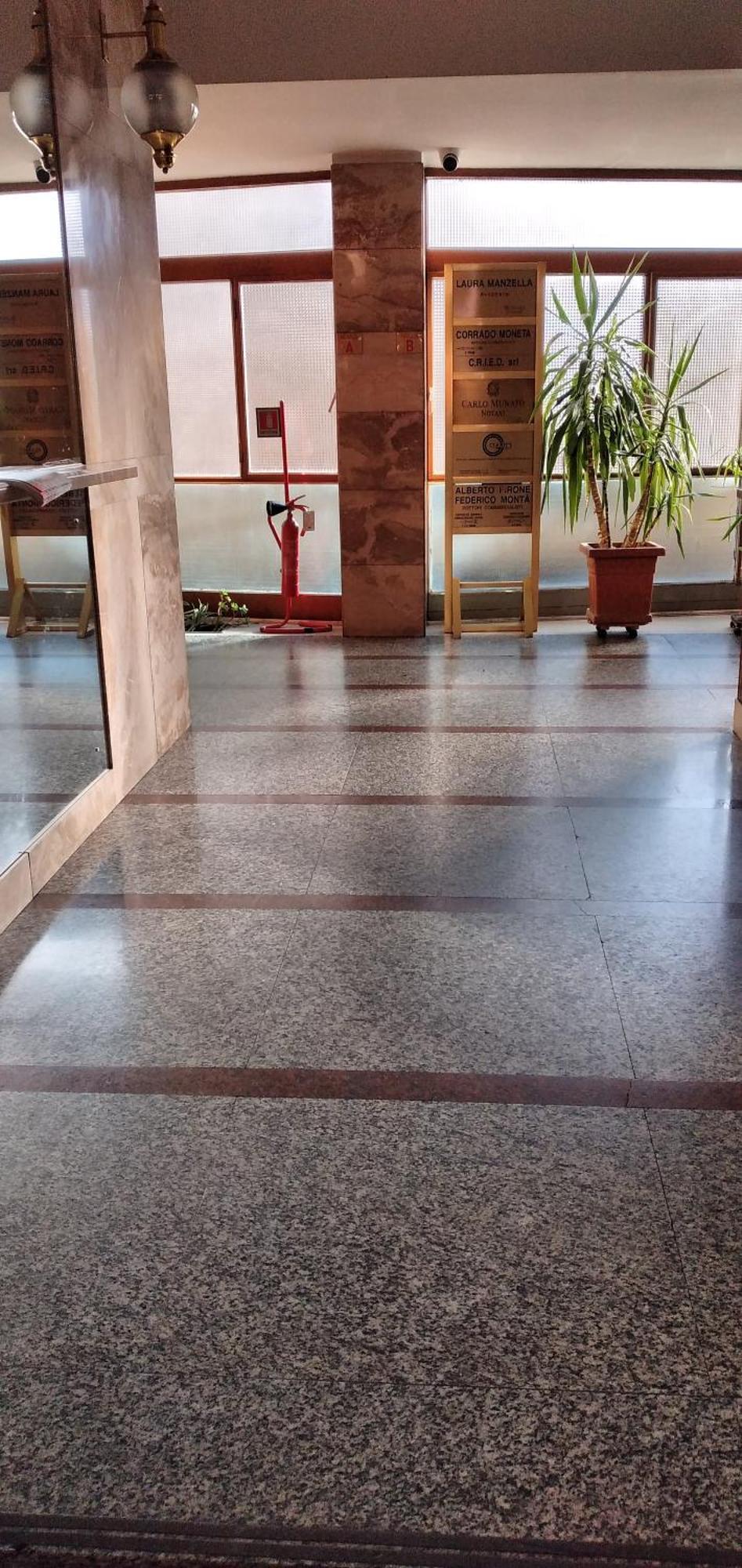 Appartement Arcobaleno In Stazione à Saronno Extérieur photo